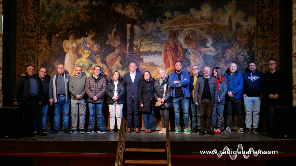 Cervantenario 1 Foto inicio de la programacion del Centenario del Teatro Cervantes de Abaran